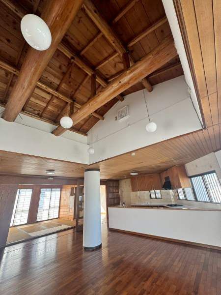4LDK Rental Apartment in Urasoe, Okinawa | 125 sqm | Immediate Move-In - Thumbnail 3