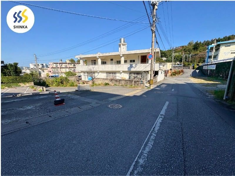 930.51 sqm Land for Sale in Yonabaru, Okinawa - Development Opportunity - Thumbnail 3