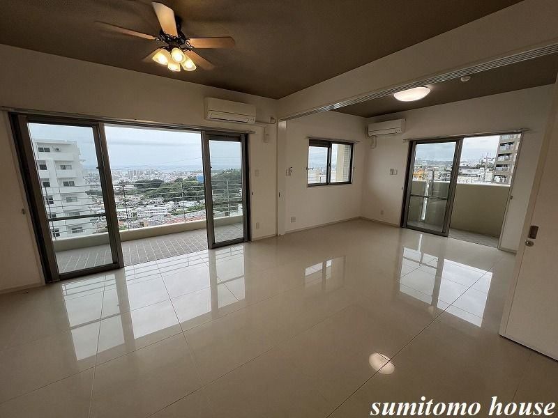 Vue Terrace M: Pet-Friendly 2LDK Apartment with Ocean View in Okinawa - Thumbnail 4