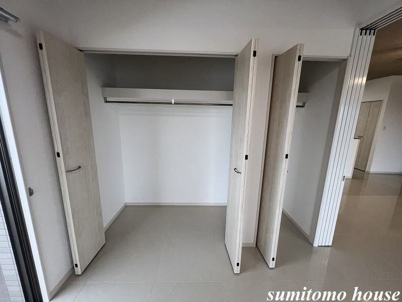 Vue Terrace M: Pet-Friendly 2LDK Apartment with Ocean View in Okinawa - Thumbnail 3