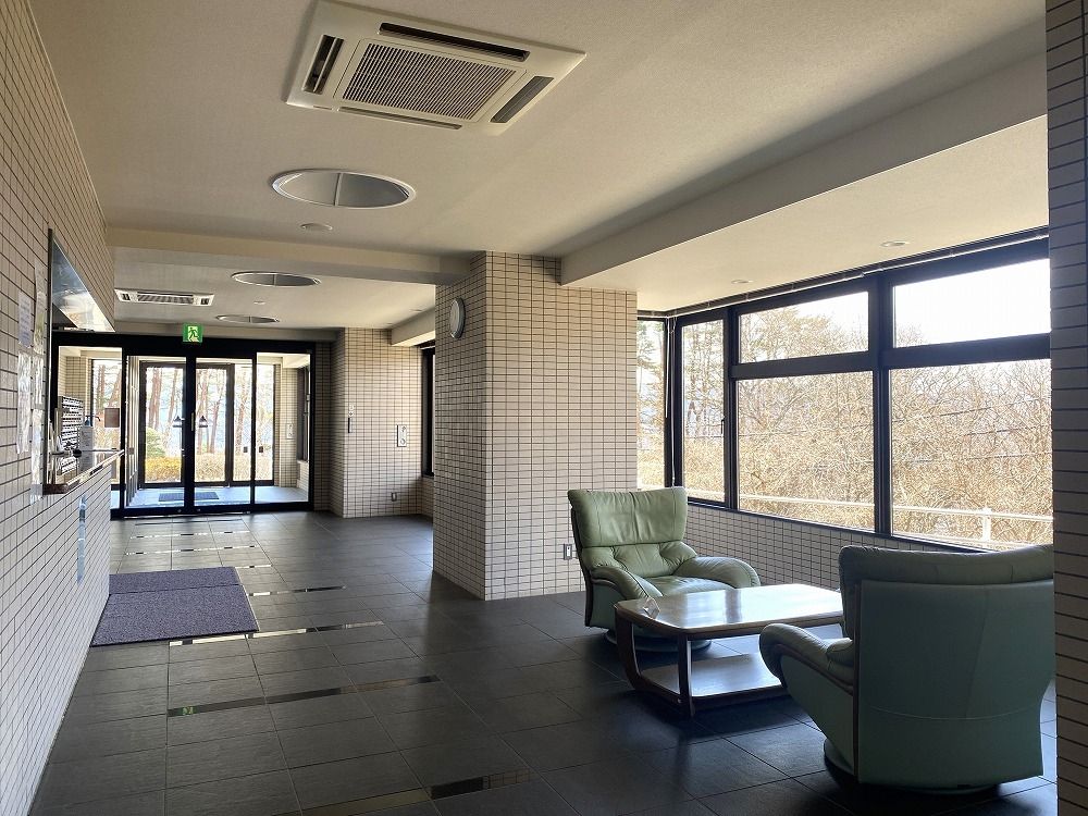 Suwa Asagiri no Sato Resort Condo with Hot Springs in Nagano - Thumbnail 3