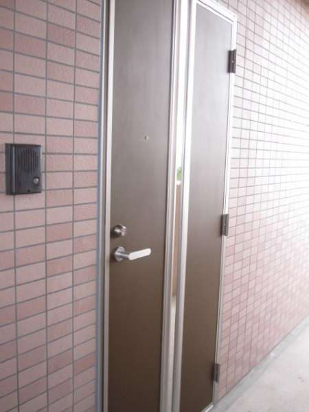 1LDK Apartment for Rent in Ginowan City, Okinawa - Thumbnail 3
