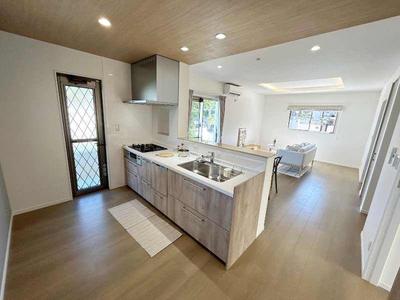 New 4LDK RC House in Kadena Town, Okinawa - December 2025 Completion — Image 2, Kadena, Okinawa