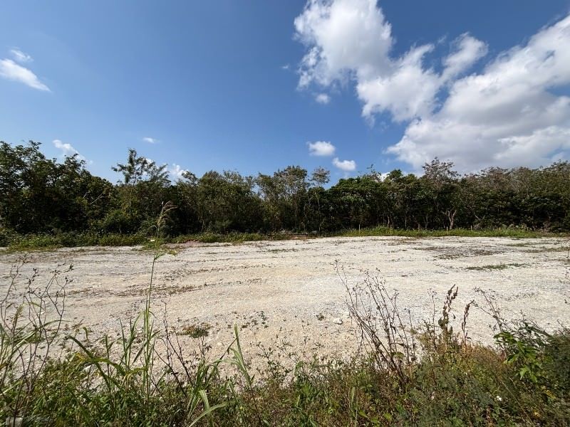 Large 1,137 sqm Land Plot for Sale in Tomigusuku, Okinawa - Thumbnail 2