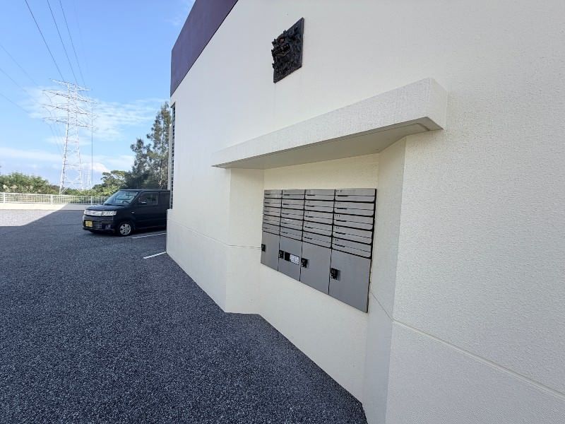 1K Apartment for Rent in Henoko, Nago, Okinawa - Thumbnail 2