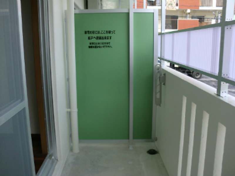 1K Apartment for Rent in Tomigusuku, Okinawa - 40,000 Yen - Thumbnail 3