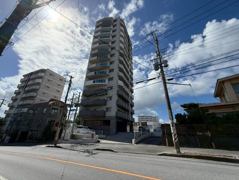3LDK Apartment for Sale in Shuri, Naha | 2020 Build, Pet Negotiable - Thumbnail 2