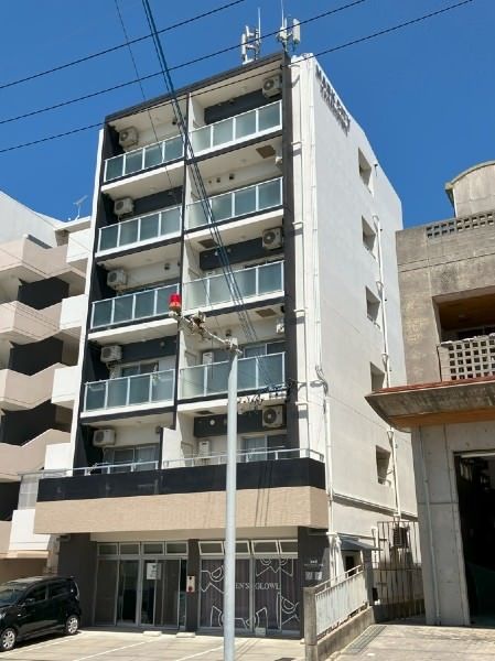 Mark City Kinjo 302: 1R Apartment for Rent in Naha, Okinawa - Thumbnail 4