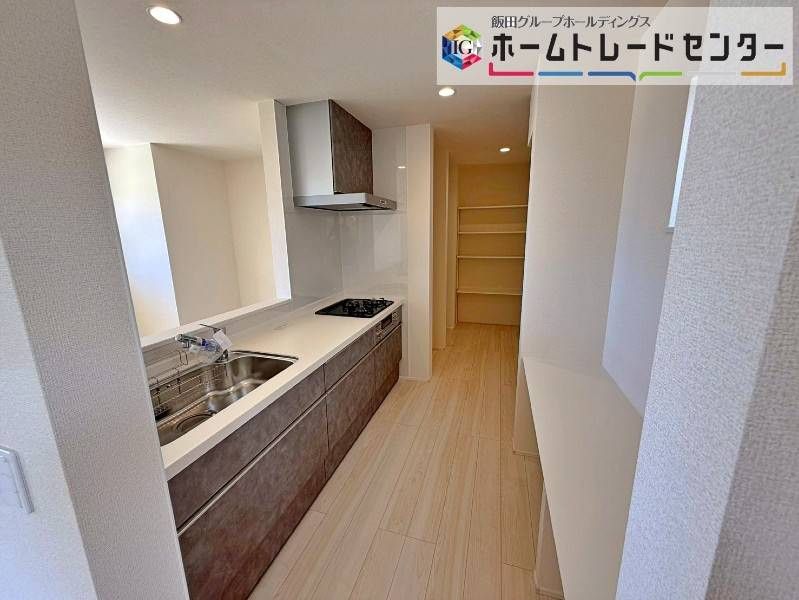New 4LDK House in Onna Village with Ocean Views - 5380万 - Thumbnail 4