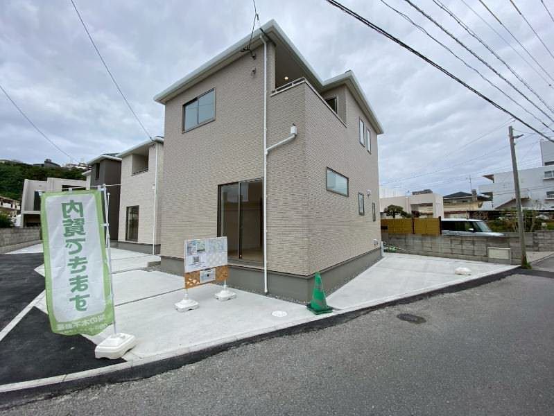 New 2026 3LDK Wooden House for Sale in Tomigusuku, Okinawa - Thumbnail 4