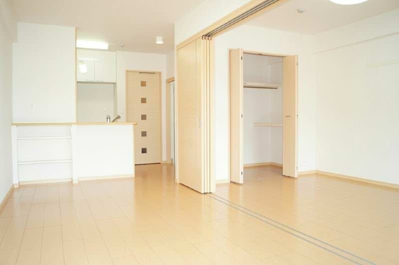 1LDK Apartment for Rent in Nanjo City, Okinawa - Thumbnail 3