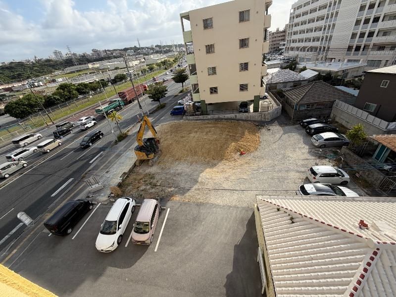 Large 1138 sqm Commercial Land for Lease on Route 58, Ginowan, Okinawa - Thumbnail 2