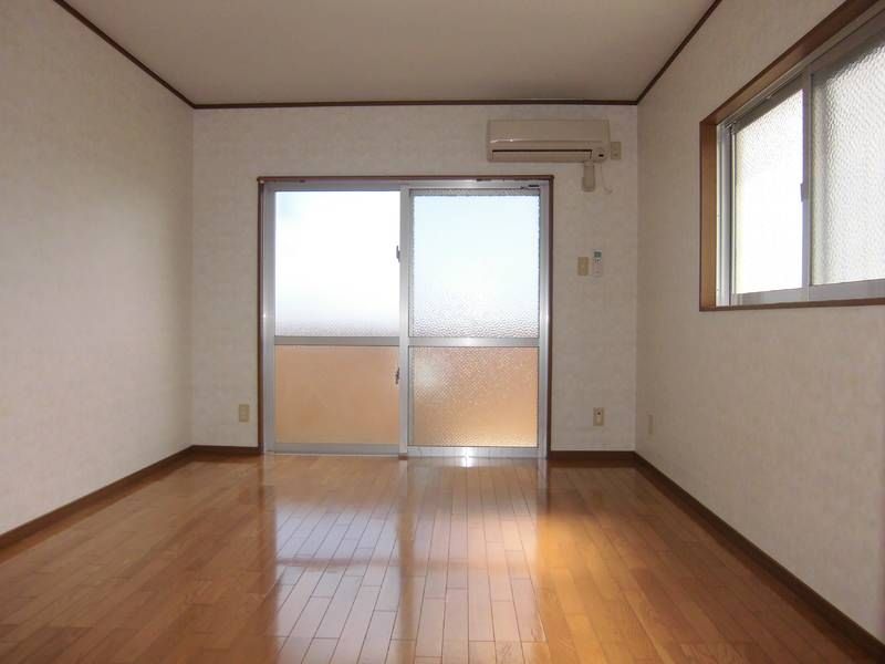 Life Mansion 1K Apartment for Rent in Yaese Town, Okinawa - Thumbnail 3