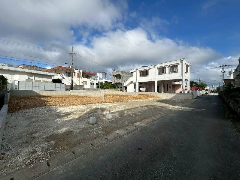 New 3LDK House with 3 Parking in Yomitan Village, Okinawa - Thumbnail 3