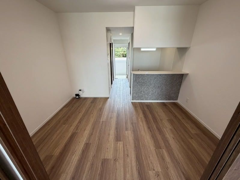 Ocean Takanza 1LDK Apartment for Rent in Miyakojima, Okinawa - Thumbnail 4