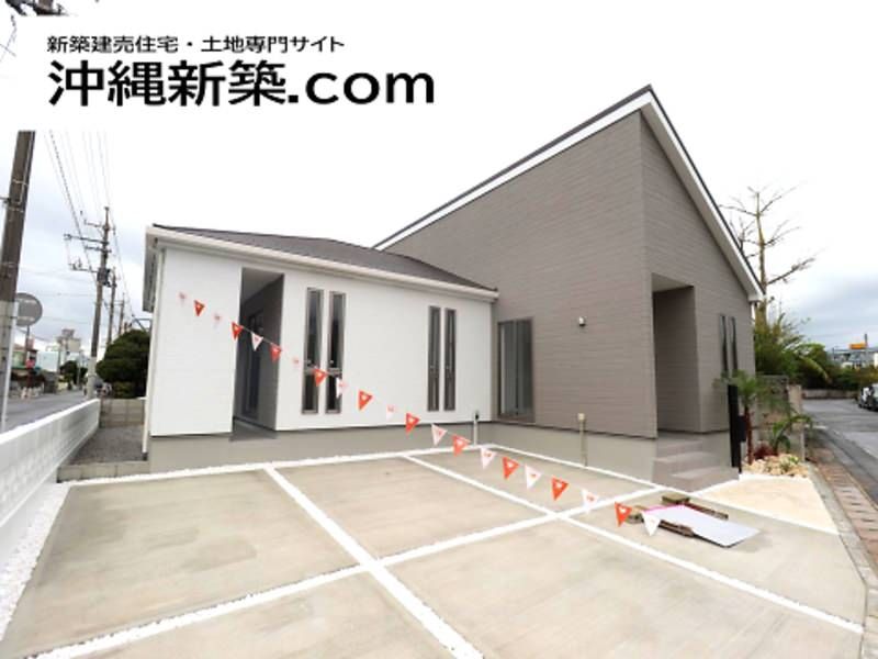 New 3LDK House for Sale in Uruma, Okinawa with Corner Lot - Thumbnail 3