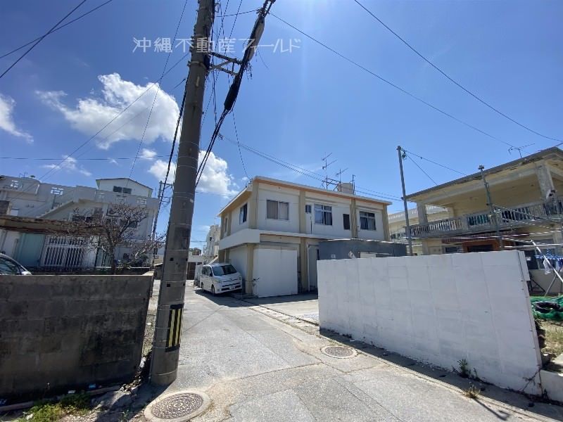 208 sqm Commercial Land for Sale in Uruma City, Okinawa - Thumbnail 2
