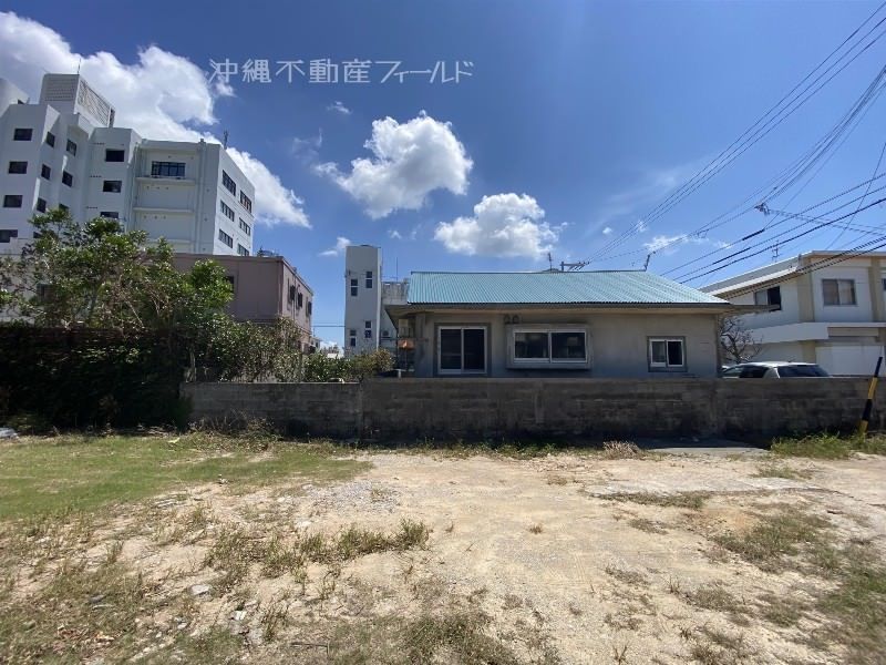 208 sqm Commercial Land for Sale in Uruma City, Okinawa - Thumbnail 3
