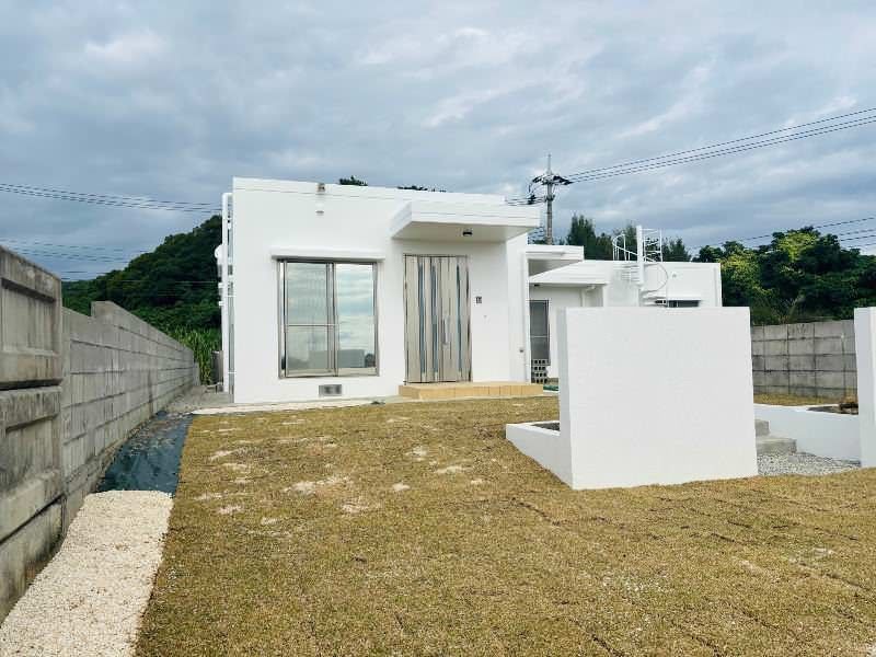 Modern 4LDK House on Miyagi Island, Uruma, Okinawa - Thumbnail 2