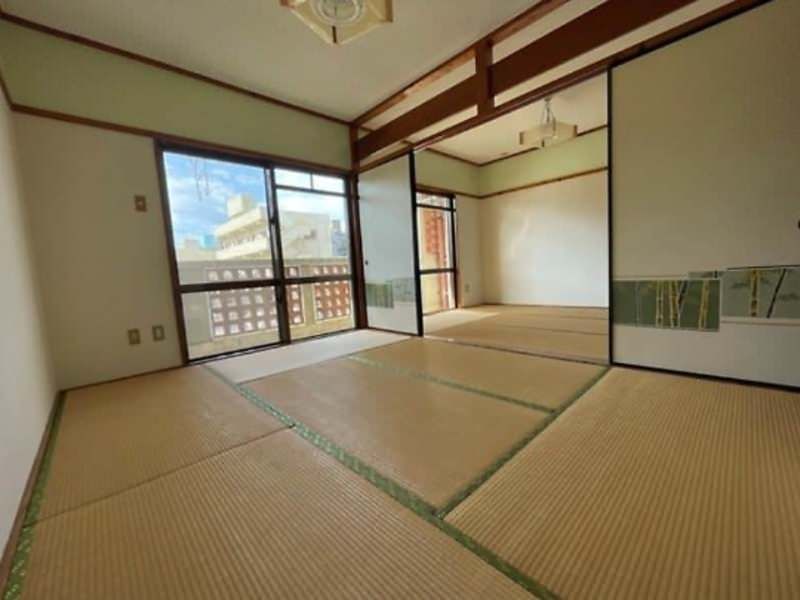 Maison TAKARA (K) 2DK Apartment for Rent in Naha Oroku - Thumbnail 4