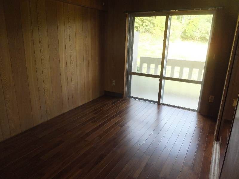 Ocean View 2DK Apartment for Rent in Motobu, Okinawa - Thumbnail 2