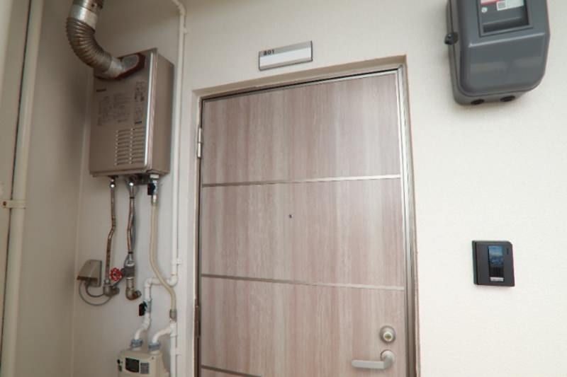 1K Apartment for Rent in Urasoe Uchima, Okinawa - Modern & Secure - Thumbnail 3