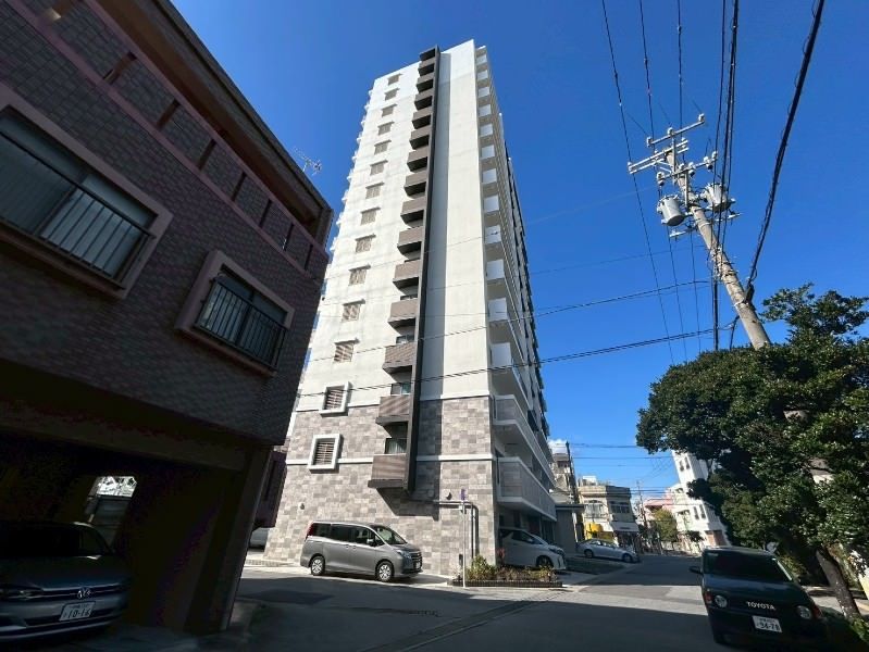 2025-Built 2LDK Apartment in Naha Matsuyama, Okinawa - Thumbnail 2