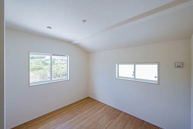 New 3LDK House in Yomitan, Okinawa | Blooming Garden - Main Image