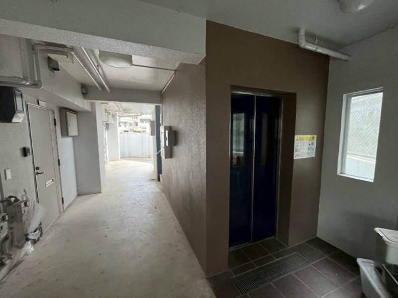 1K Apartment for Rent in Urasoe, Okinawa - Thomas Nakanishi II - Thumbnail 3