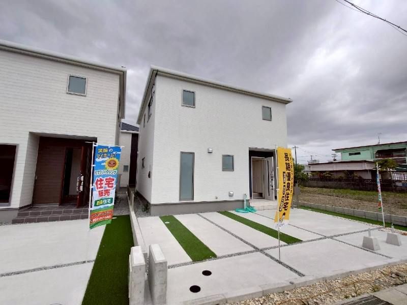New 2025 3LDK House with Parking in Nishihara, Okinawa - Thumbnail 2