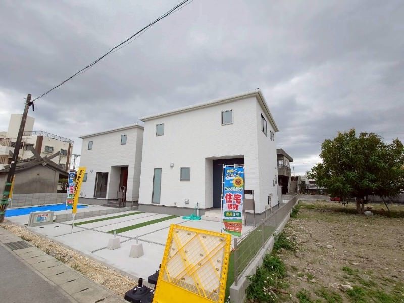New 2025 3LDK House with Parking in Nishihara, Okinawa - Thumbnail 3