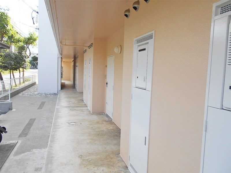 1K Apartment for Rent in Urasoe City, Okinawa - 23.18 sqm - Thumbnail 2