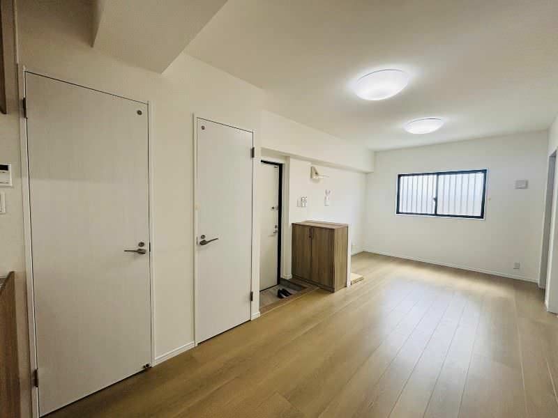 Modern 2LDK Apartment for Rent in Ginowan City, Okinawa - Thumbnail 4