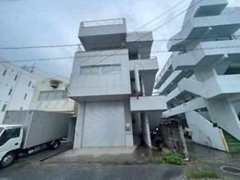 4LDK Apartment for Rent in Naha Akebono, No Deposit, 3 Parking - Thumbnail 3