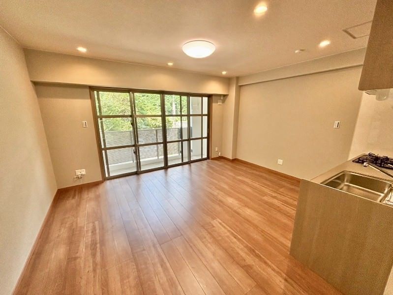 New 2LDK Apartment for Rent in Nakijin, Okinawa with Free Parking - Thumbnail 3
