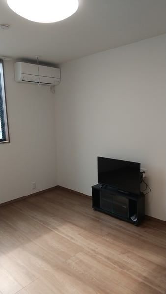Furnished 1K Apartment in Miyakojima, Okinawa Near Beach - Thumbnail 3