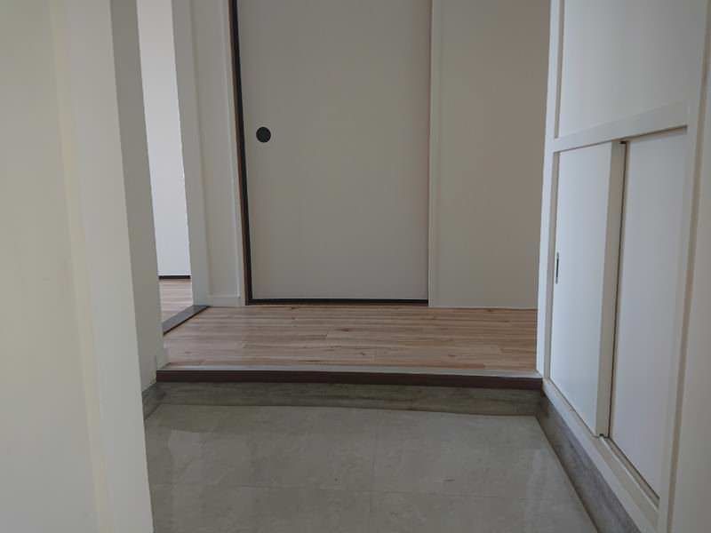 2DK Rental Apartment in Itoman, Okinawa - No Deposit, Flexible Terms - Thumbnail 4