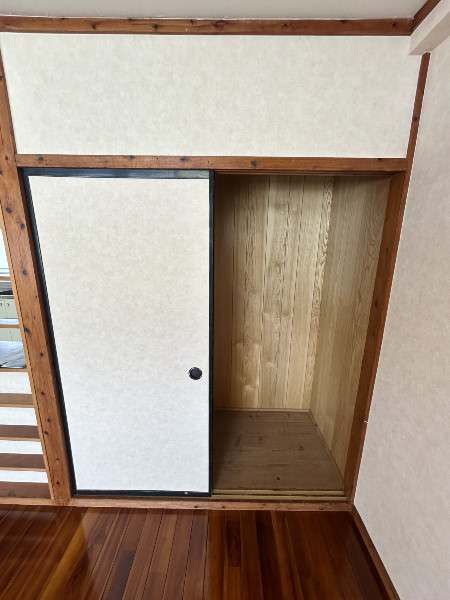 1R Apartment for Rent in Urasoe, Okinawa with Free Internet - Thumbnail 3