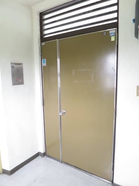 Gasha Building Office Rental in Naha City, Okinawa - Thumbnail 3