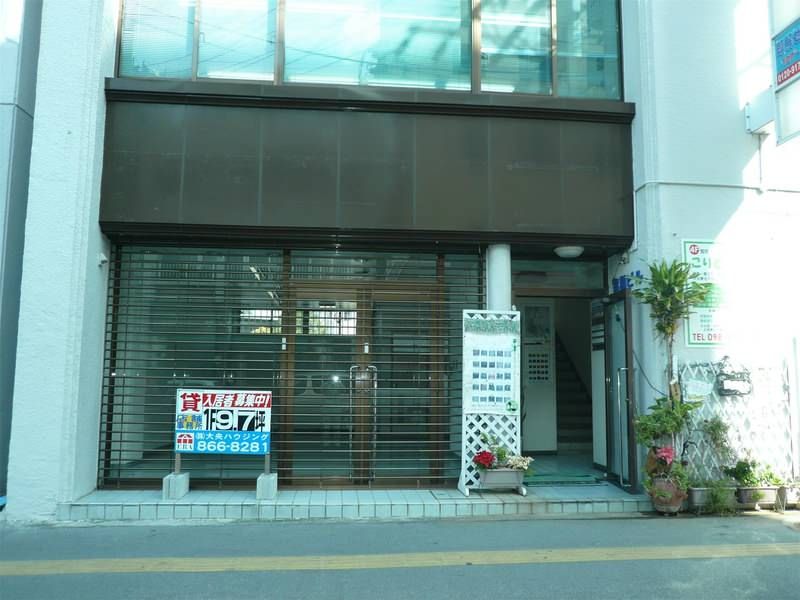 Gasha Building Office Rental in Naha City, Okinawa - Thumbnail 2