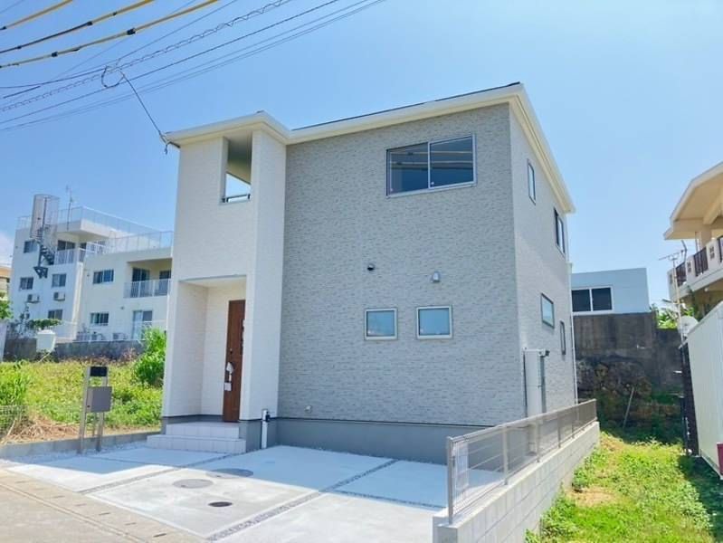 New 3LDK House for Rent in Yomitan Village, Okinawa - Thumbnail 2