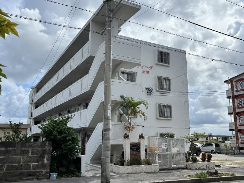 2LDK Apartment for Rent in Uruma, Okinawa - 51.6 sqm - Thumbnail 3