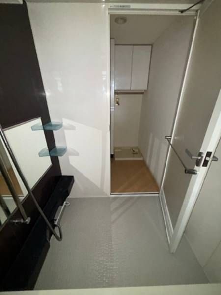2LDK Apartment for Rent in Naha Asahicho, Okinawa - Thumbnail 2