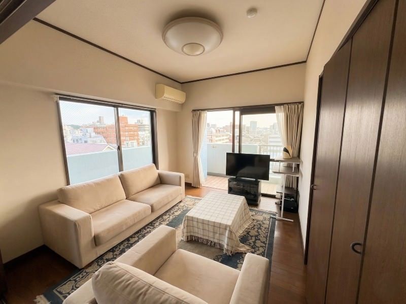 3LDK Ocean View Apartment for Sale in Ginowan, Okinawa - Thumbnail 4