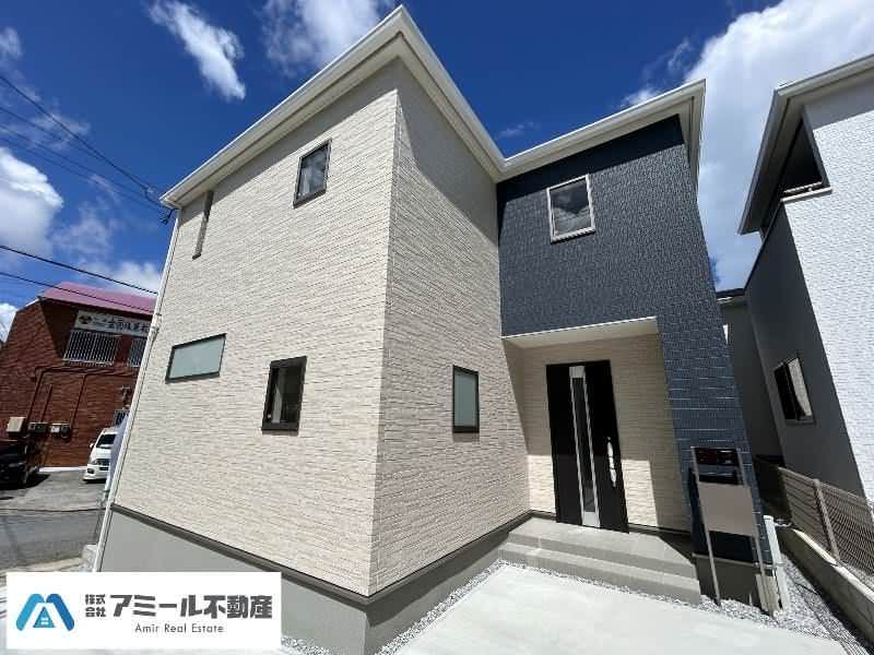 New 3LDK House for Sale in Yomitan, Okinawa - Thumbnail 2