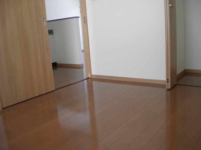 Sky Mansion Kinjo II 2LDK Apartment for Rent in Yaese Town - Thumbnail 2