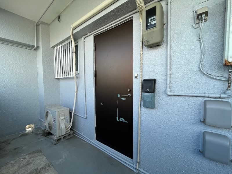 2DK Apartment for Rent in Chatan Town, Okinawa - 33.88 sqm - Thumbnail 2
