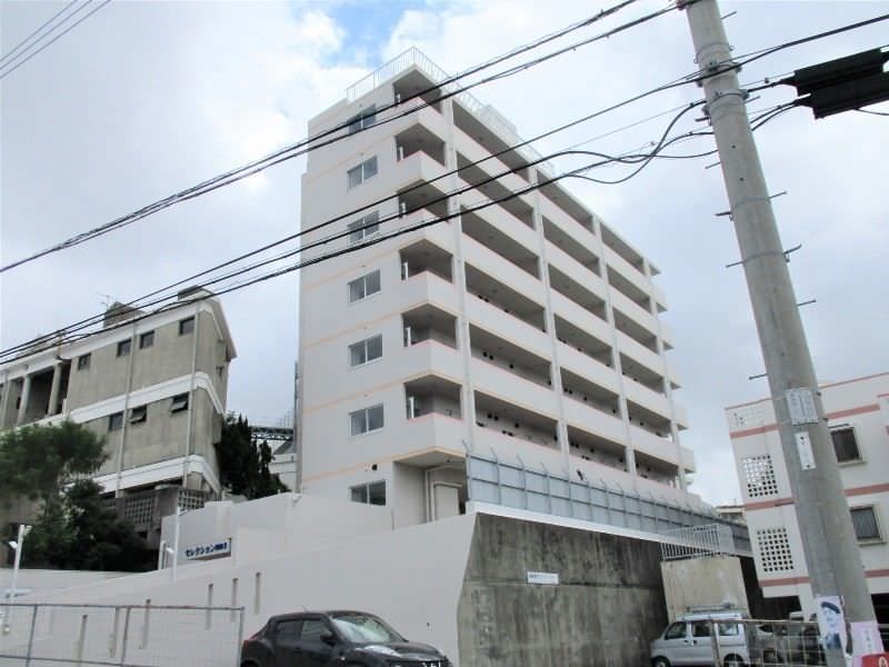 Selection Nagata II 1K Apartment for Rent in Naha, Okinawa - Thumbnail 3