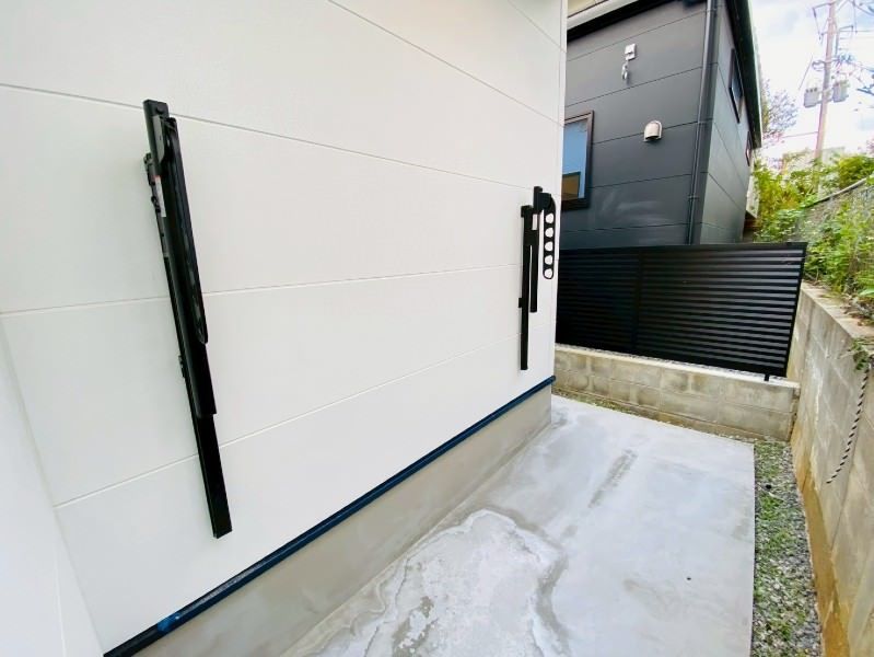 New 4LDK House in Ginowan, Okinawa with 3 Parking Spaces - Thumbnail 3