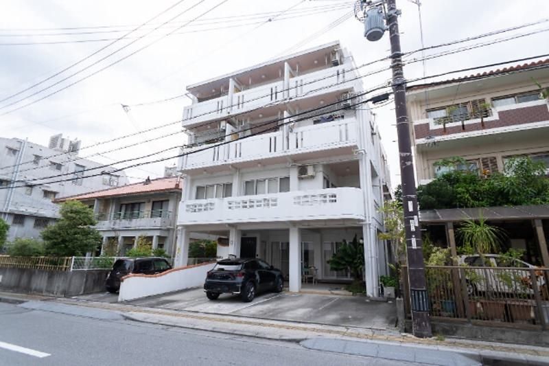 Casablanca 1R Apartment for Rent in Naha Tenku, Okinawa - Thumbnail 2
